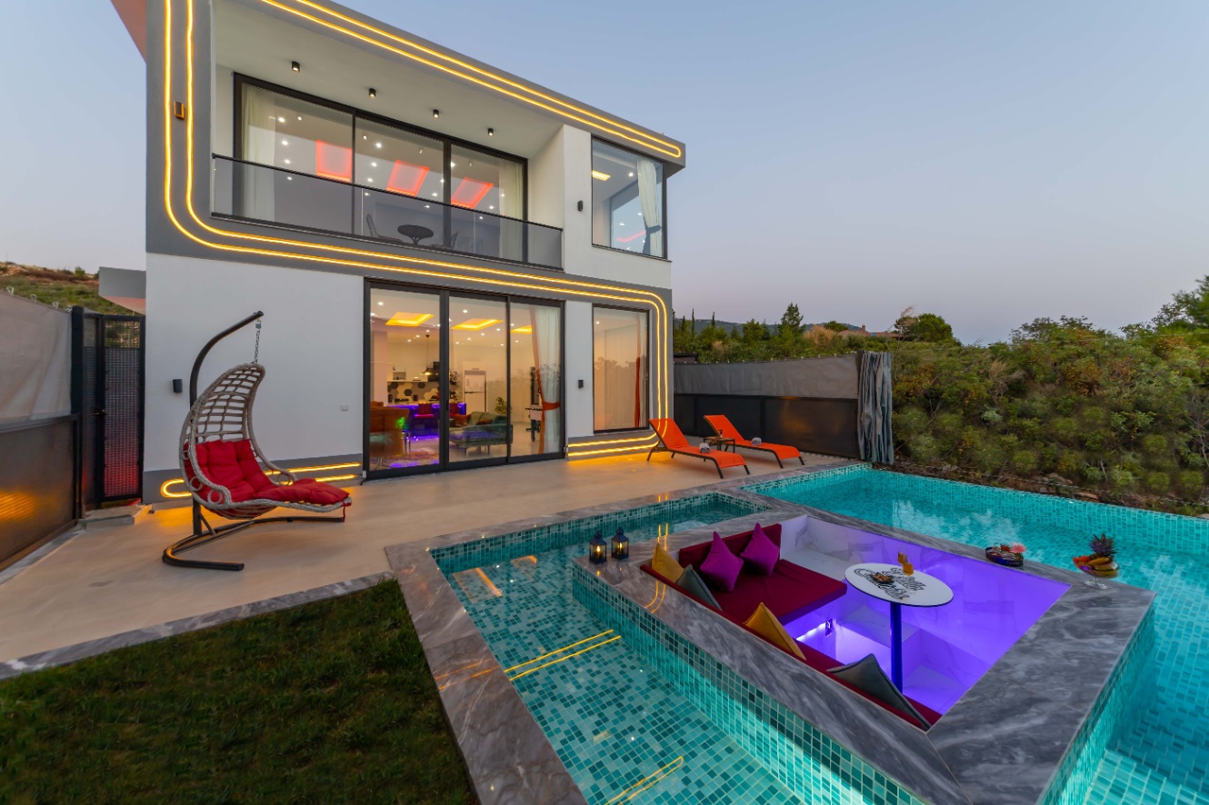 Villa Sister 1