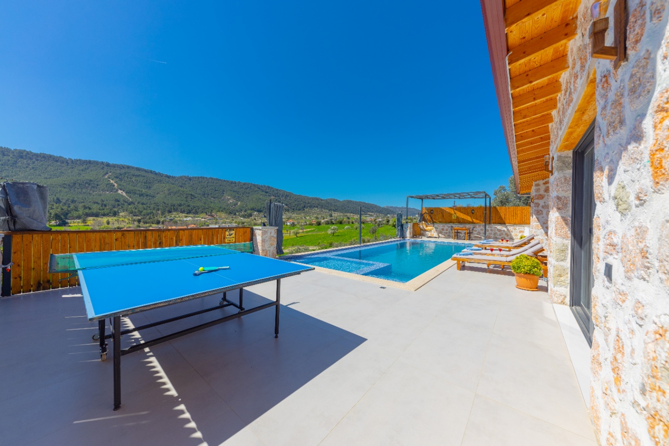 Villa Berceste 4