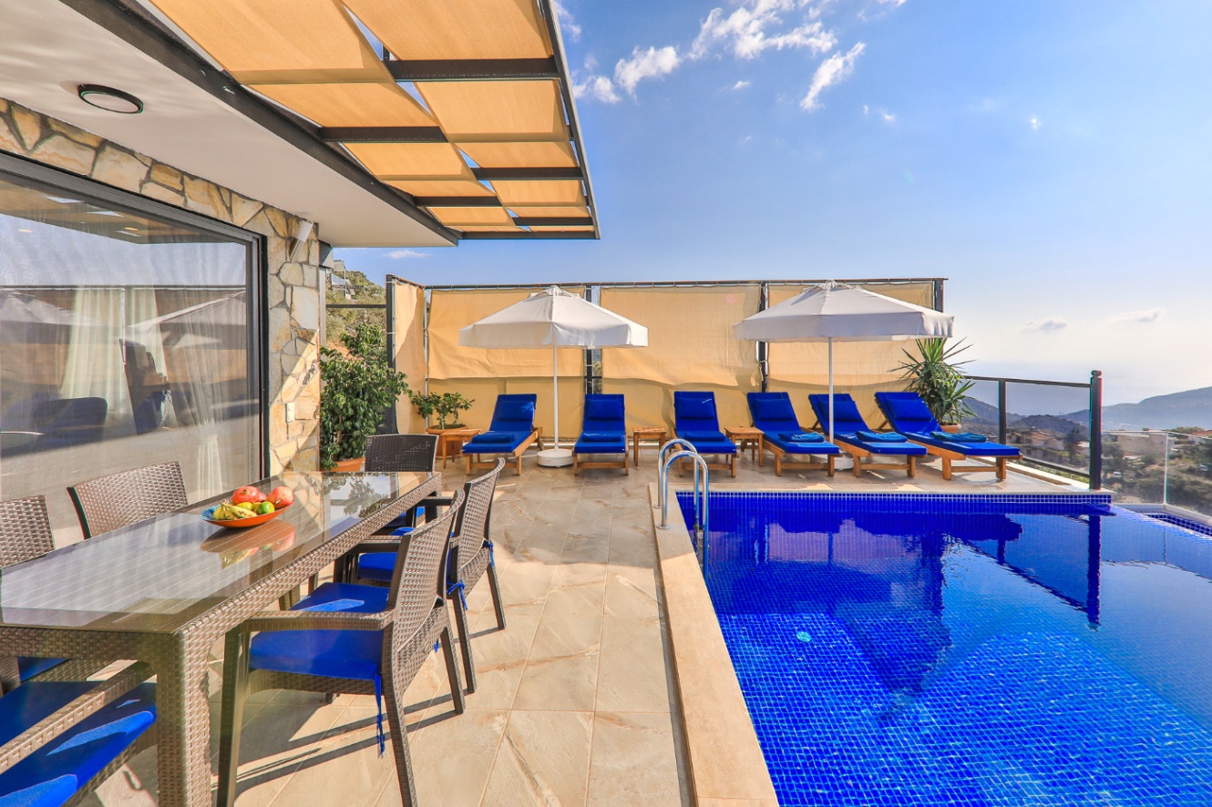 Villa Blue Star 5